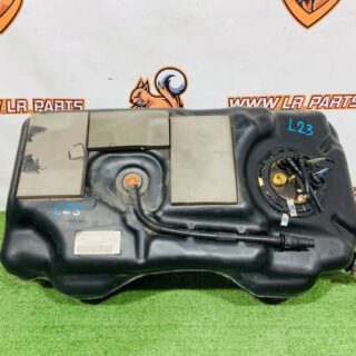 LR139186 Fuel tank plastic + pump Land Rover Discovery Sport L550 (2015-) Used cost  € in stock 1 pcs.