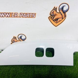 LR146036 Right rear light cover for Land Rover New Defender L663 (2020-) Used cost  € in stock 1 pcs.