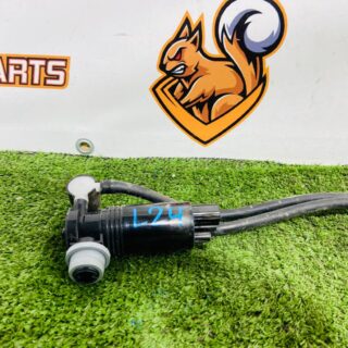 LR158238 Windshield Washer Pump Motor for Range Rover Sport L461 (2023-) Used cost  € in stock 1 pcs.