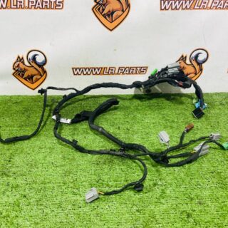 LR158833 Wiring for the right rear seat with heating and ventilation for Range Rover Sport L461 (2023-) Used cost  € in stock 1 pcs.