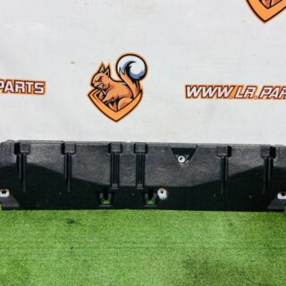 LR161082 Sound insulation of the rear seat for Land Rover New Defender L663 (2020-) Used cost  € in stock 1 pcs.