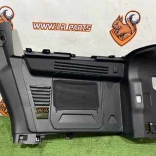 LR163854 Left luggage compartment trim for Land Rover New Defender L663 (2020-) Used cost  € in stock 1 pcs.