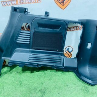 LR163879 Right trunk lining Land Rover New Defender L663 (2020-) Used cost  € in stock 1 pcs.