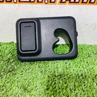 LR164786 Pocket in the cargo compartment of Land Rover New Defender l663 (2020-) Used cost  € in stock 1 pcs.