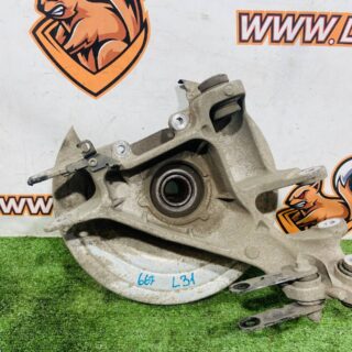 LR168184 Rear right hub assembly for Land Rover New Defender L663 (2020-) Used cost  € in stock 1 pcs.