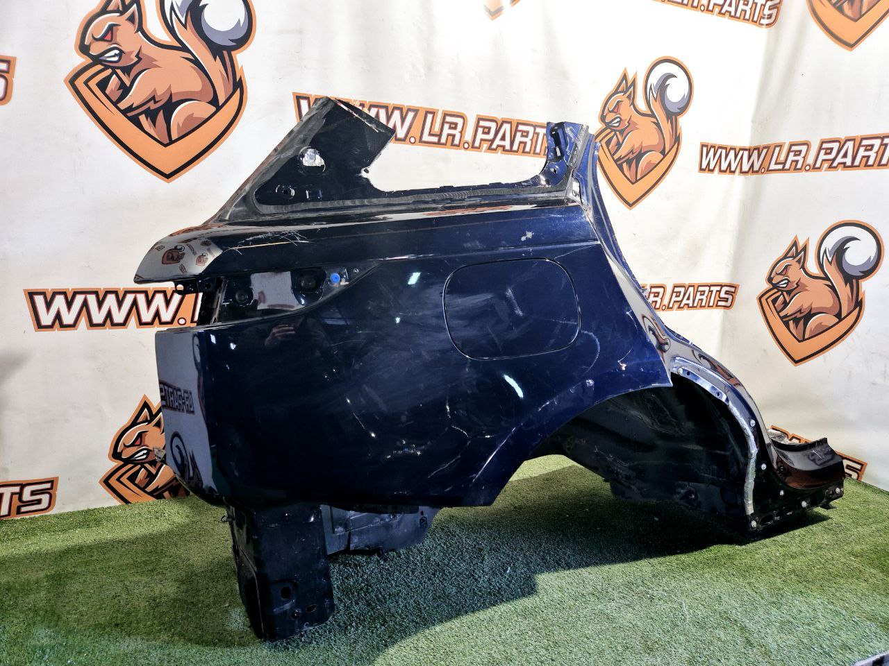 LR168737 Right Rear Quarter Panel Range Rover Sport L461 (2023-) Used cost 2 300 € in stock 3 pcs.