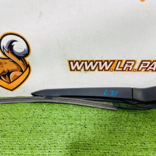 LR174959 Rear janitor Land Rover New Defender L663 (2020-) Used cost  € in stock 2 pcs.