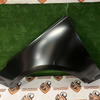 LR177232 Left Front Wing Range Rover L460 cost 620 € in stock 1 pcs.