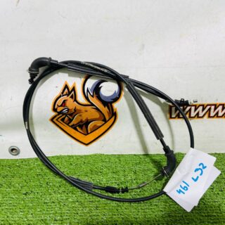 LR186862 Front hood cable for Range Rover Sport L461 (2023-) Used cost  € in stock 1 pcs.