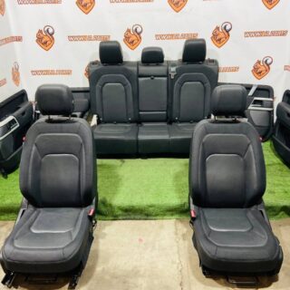 SALONDEFENDER/EBONYBLACK6 Salon seats + door cards for Land Rover New Defender L663 (2020-) Used cost  € in stock 1 pcs.