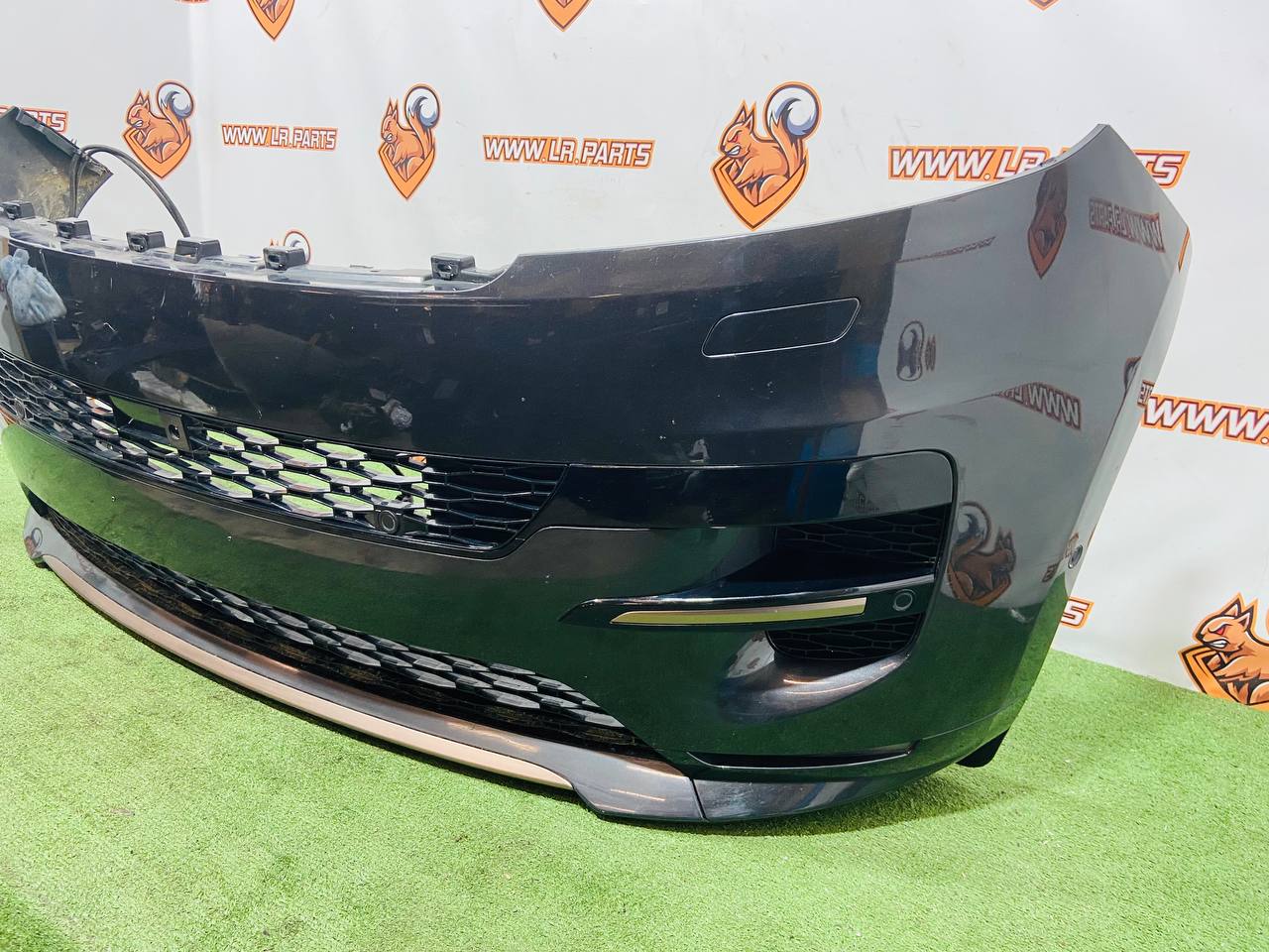 540123554LML Front assembly bumper for Range Rover Sport L461 (2023-) Used - Image 22