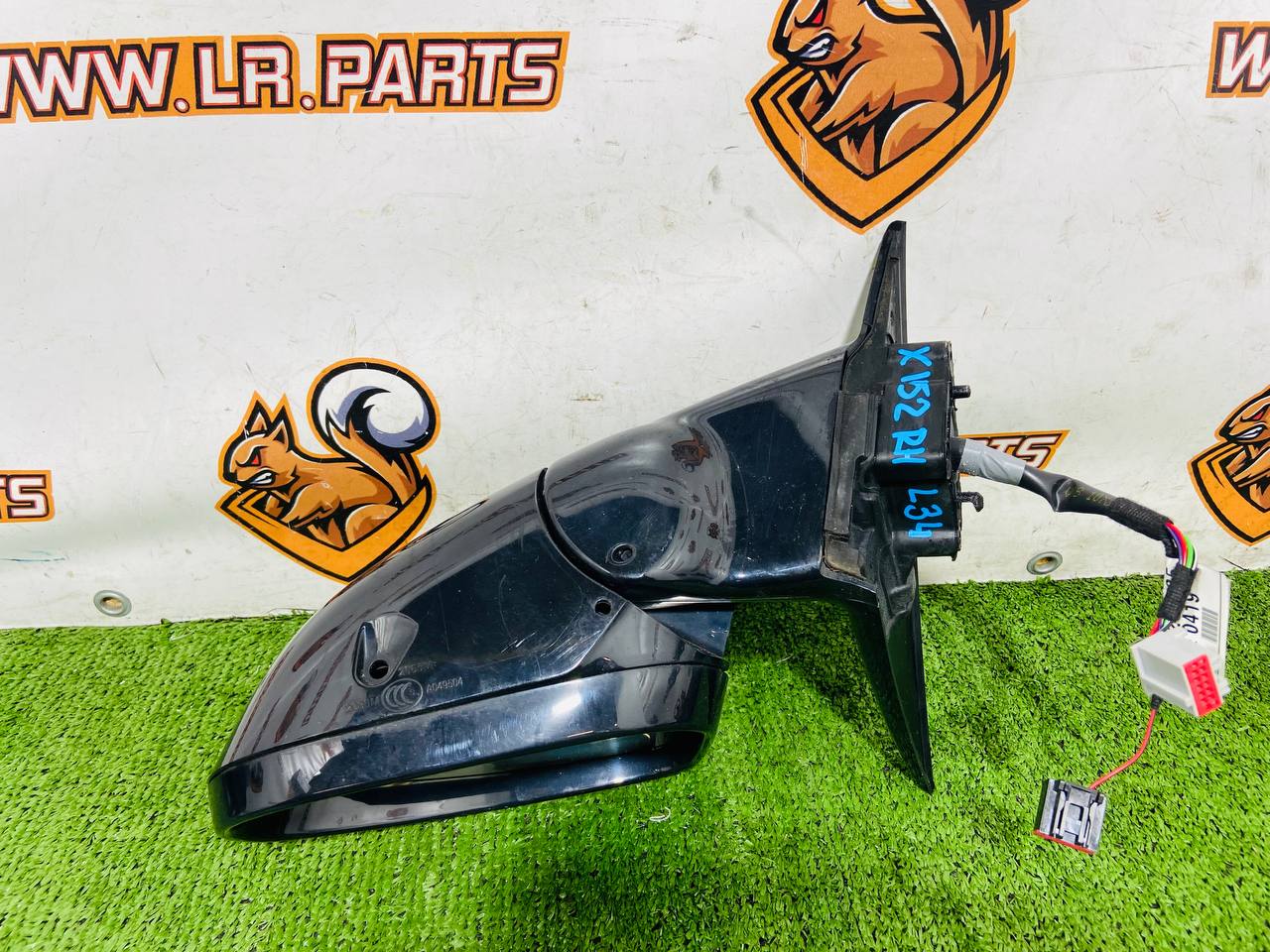 C2Z21696 Right exterior mirror without cover for Jaguar F-Type X152 (2014-) Used cost € in stock 1 pcs.