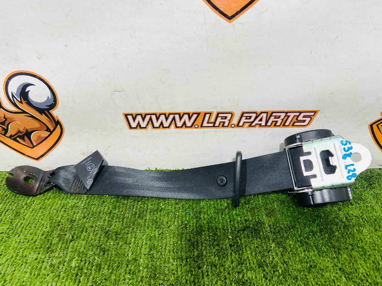 LR026461 Rear center seat belt Range Rover Evoque L538 (2012-2018) Used cost 85 € in stock 4 pcs.