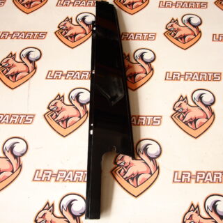 LR034047 Door molding rear right Range Rover L405 (2013-2021) Used cost 25 € in stock 1 pcs.