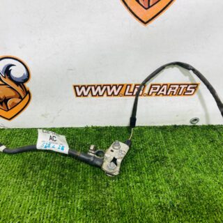 LR047548 Used battery cable to ground for Range Rover Evoque L538 (2012-2018). cost € in stock 1 pcs.