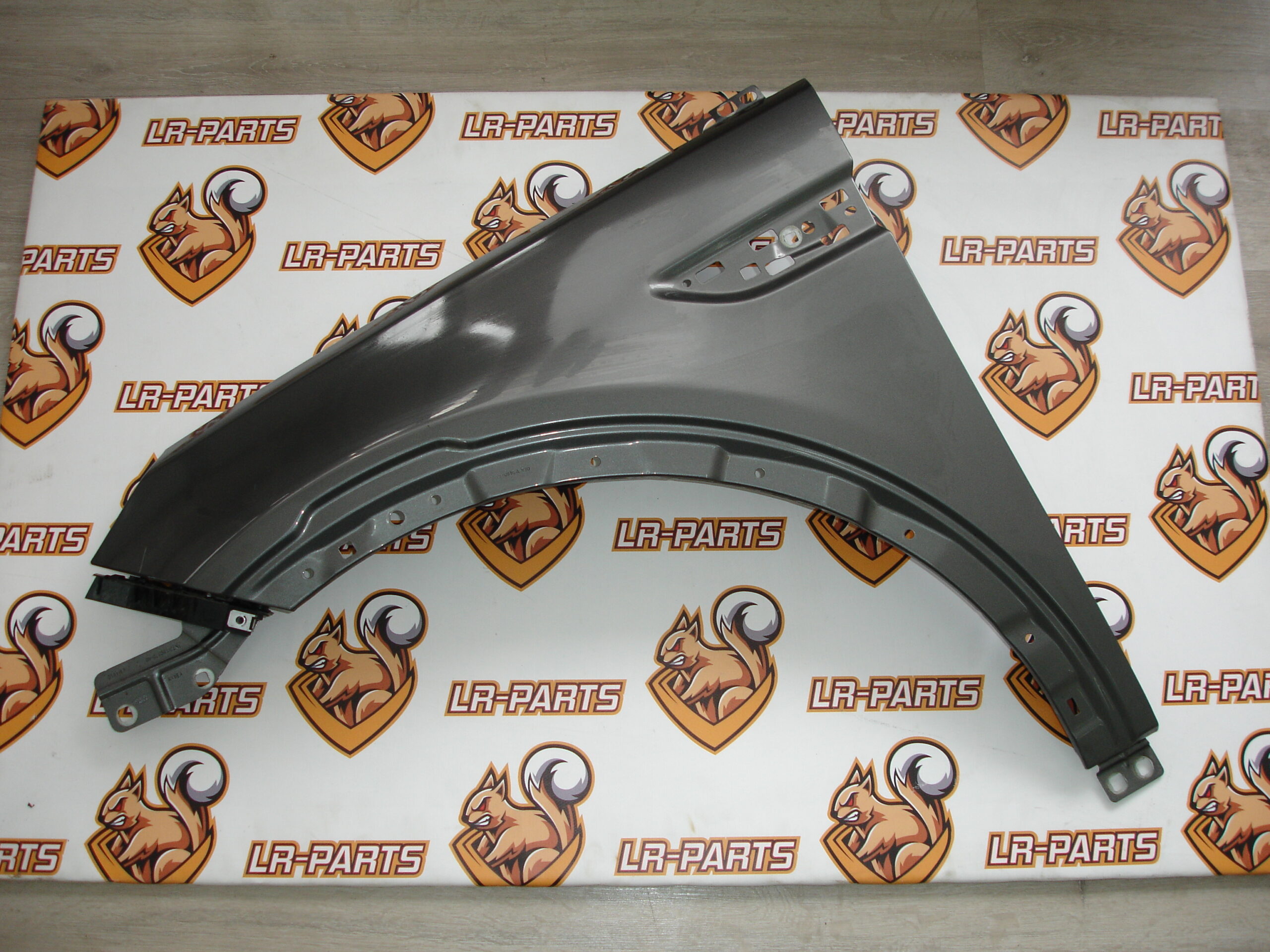 LR061384 Front left wing Land Rover Discovery Sport L550 (2015-) Used - Image 29
