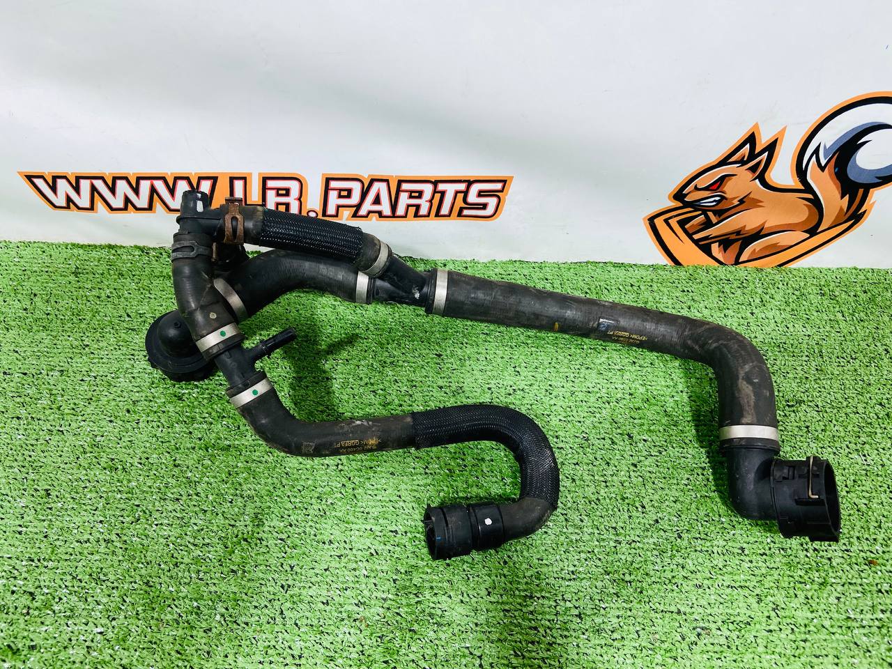 LR072035 Jaguar E-Pace X540 (2017-) used cooling hose - Image 15