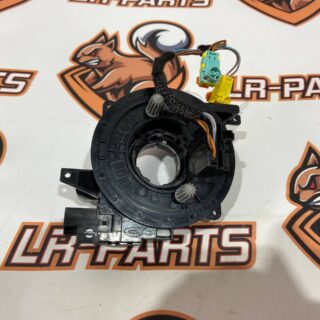 LR084446 Steering wheel sensor with heated steering wheel RANGE ROVER SPORT (L494) 2013- Used cost 100 € in stock 1 pcs.