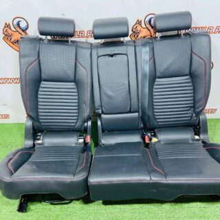 LR096017 Rear seat 2 row set Land Rover Discovery Sport L550 (2015-) Used cost  € in stock 1 pcs.