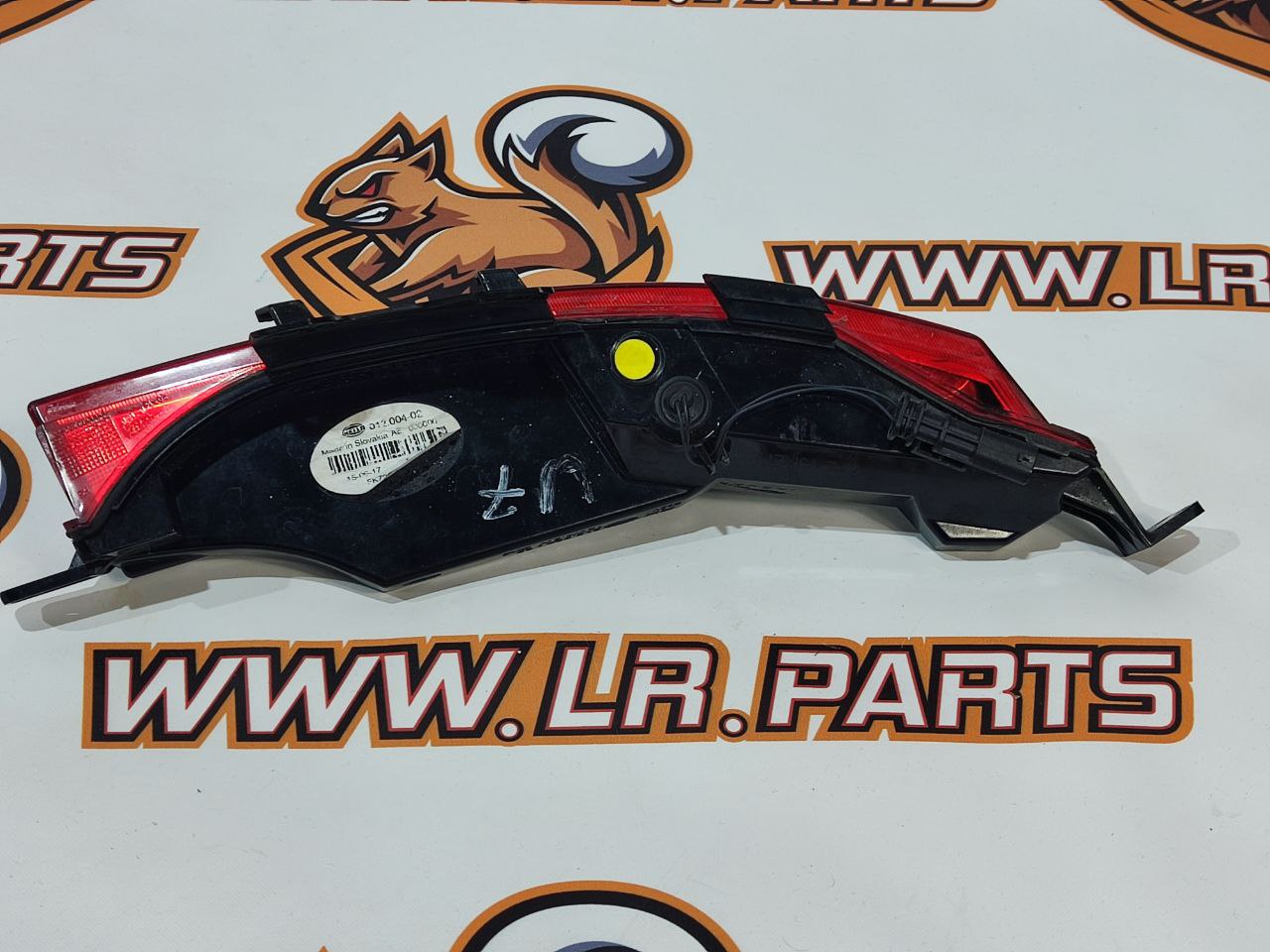 LR102041 Right bumper light Land Rover Discovery Sport L550 (2015-) Used cost 90 € in stock 1 pcs.