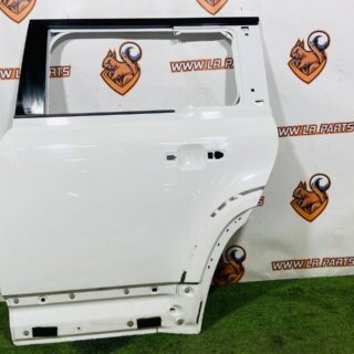 LR131381 Rear Left Door Land Rover New Defender L663 (2020-) Used cost  € in stock 1 pcs.