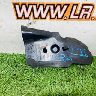 LR137450 Right upper small wing insulator Range Rover Evoque New L551 (2019-) Used cost  € in stock 1 pcs.