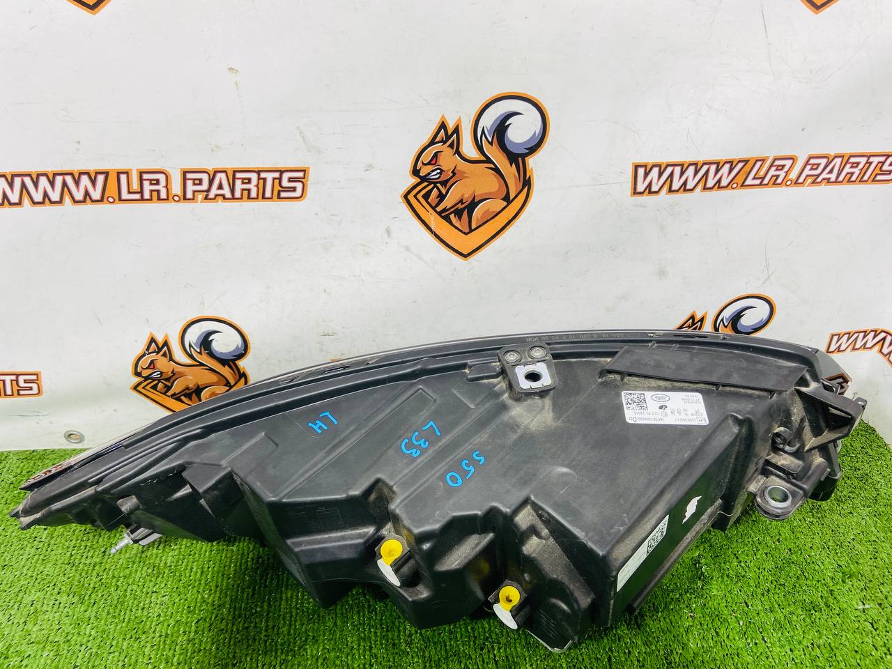 LR137596 Headlight left LED 2019- Land Rover Discovery Sport L550 (2015-) Used - Image 15