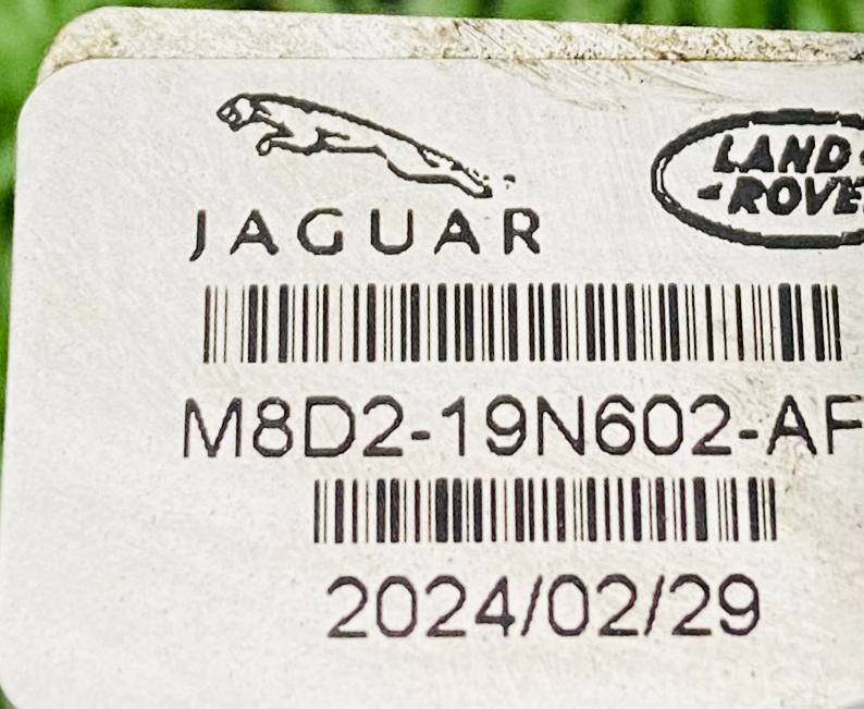 LR139894 Air conditioning pipe Land Rover Discovery Sport L550 (2015-) used cost 70 € in stock 2 pcs.