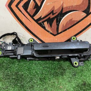 LR144884 Door handle outside front right Range Rover Evoque New L551 (2019-) used cost  € in stock 1 pcs.