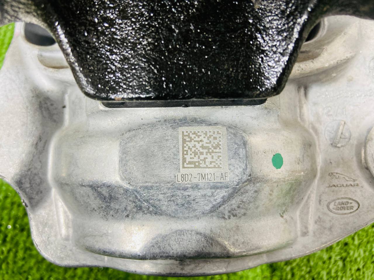 LR145277 Transmission cushion Range Rover Evoque New L551 (2019-) USED cost 120 € in stock 1 pcs.