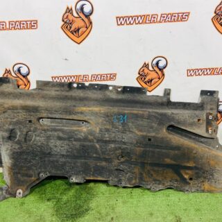 LR146639 Bottom body protection (sound insulation) right Land Rover New Defender L663 (2020-) Used cost € in stock 1 pcs.