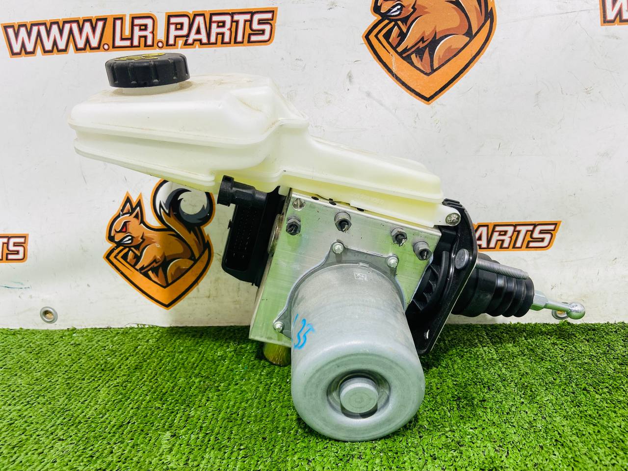 LR154515 ABS Module with reservoir for Range Rover Evoque New L551 (2019-) Used cost € in stock 3 pcs.