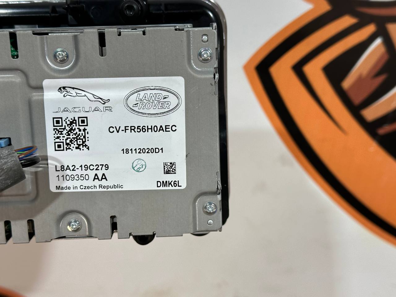 LR156769 Information Display Range Rover Velar L560 (2018-) Used cost 300 € in stock 7 pcs.