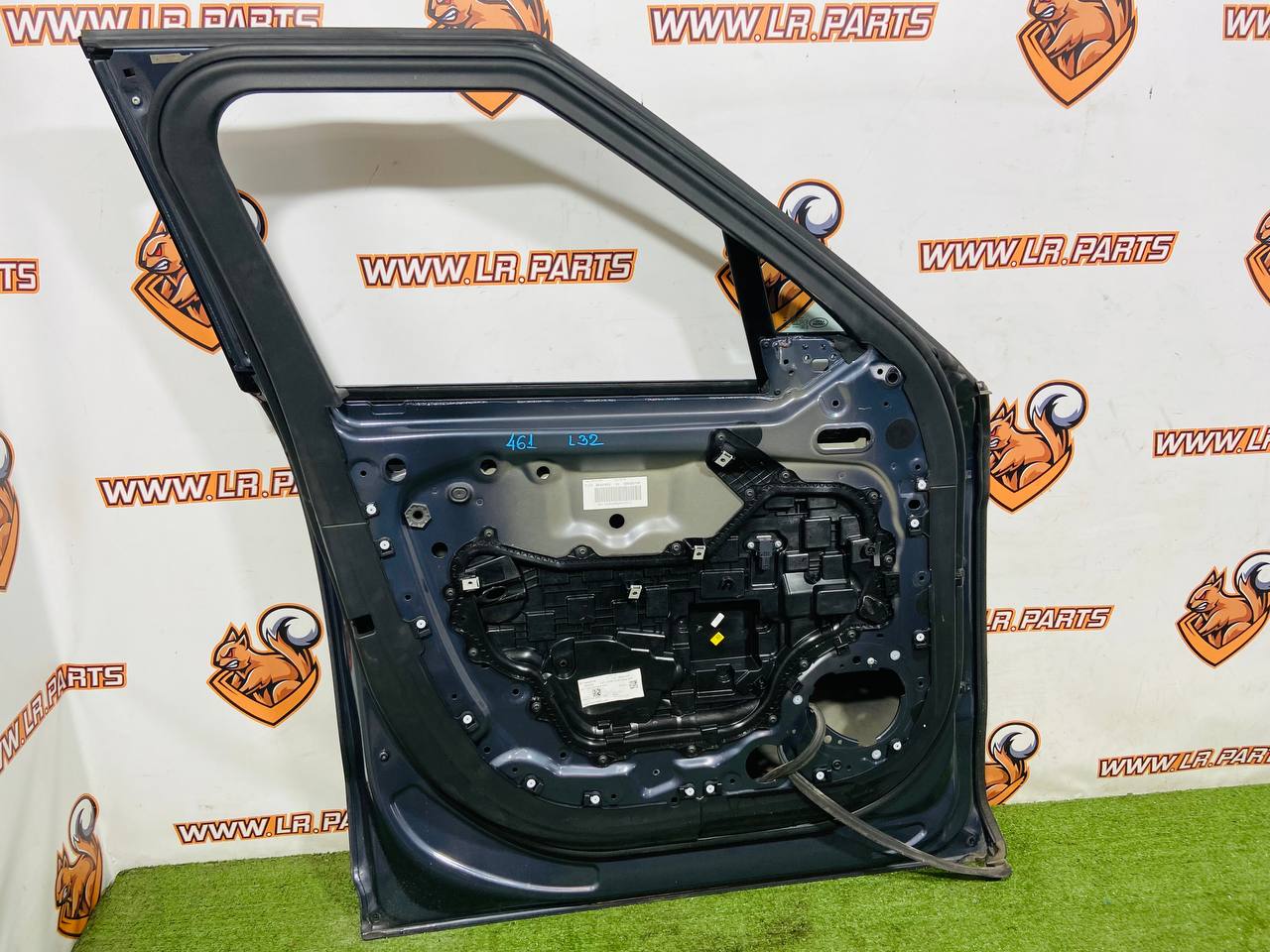 LR168947 Front Left Door Range Rover Sport L461 (2023-) Used - Image 19