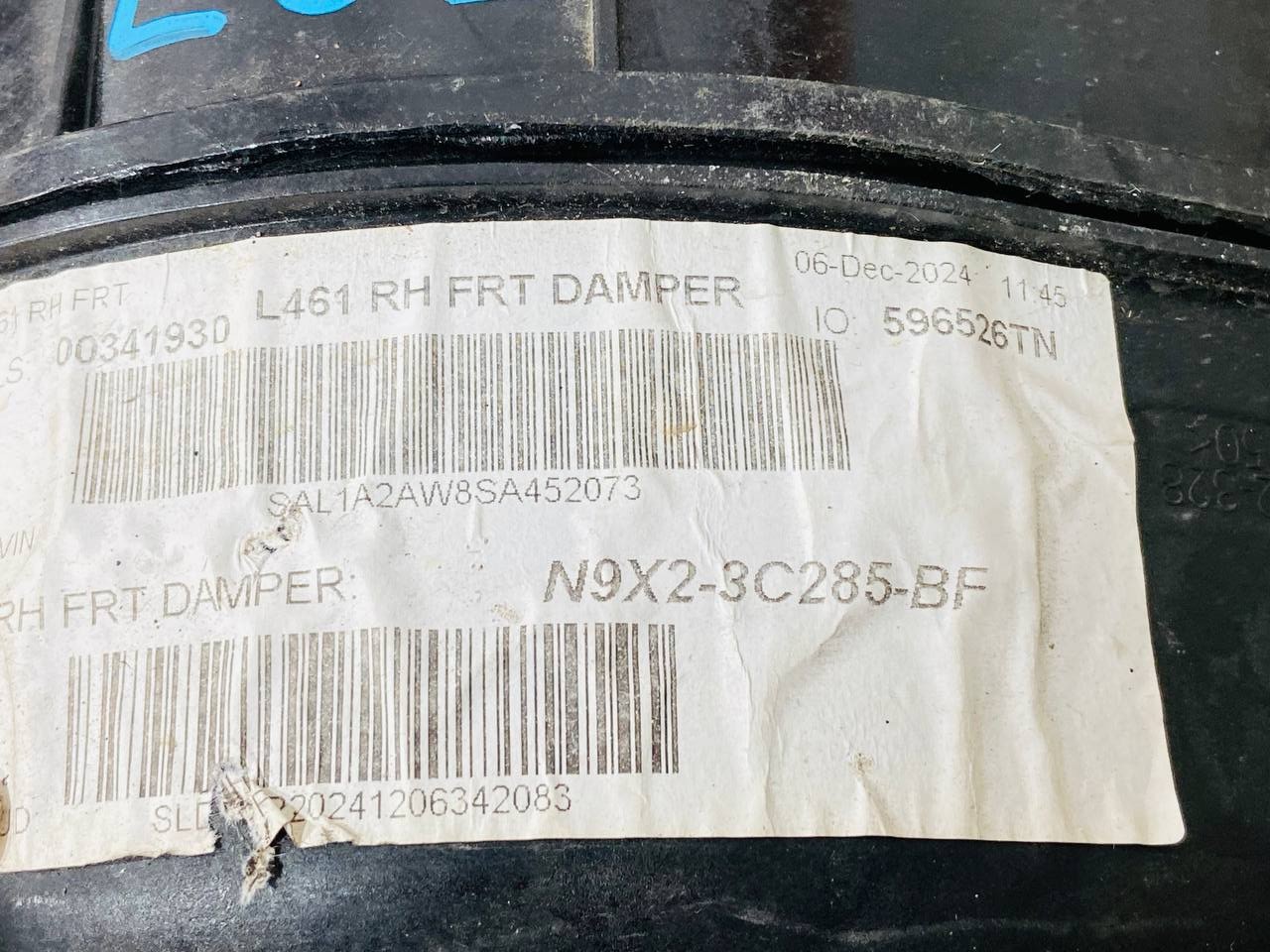 LR170945 Front Right Shock Absorber for Range Rover Sport L461 (2023-) Used - Image 13