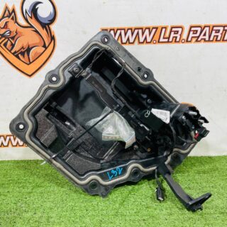LR174974 Battery shelf lower part Range Rover Sport L461 (2023-) Used cost  € in stock 1 pcs.
