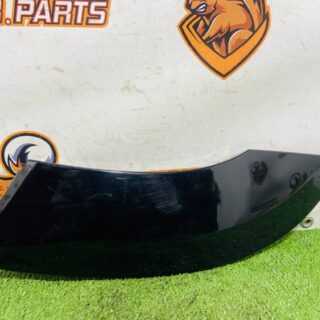 LR175920 Molding of the rear door arch (Narvik Black) right-hand side Land Rover New Defender L663 (2020-) used cost  € in stock 1 pcs.