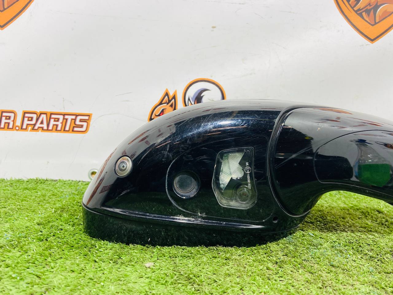 LR181953 Right outer mirror assembly LHD + camera + blind spots - anti-glare + 10 pin camera + 5 pin Range Rover Sport L461 (2023-) Used cost 1 350 € in stock 2 pcs.