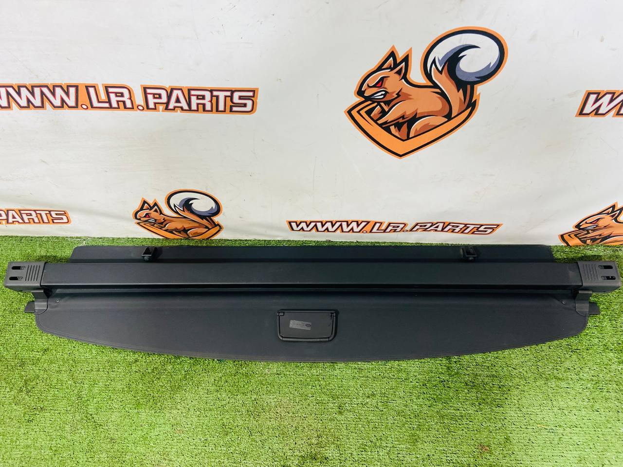LR182020 Luggage compartment curtain for Range Rover Sport L461 (2023-) Used cost 340 € in stock 1 pcs.