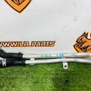 T2R22431 Heater hose supply and return Jaguar F-Type X152 (2014-) Used cost  € in stock 1 pcs.