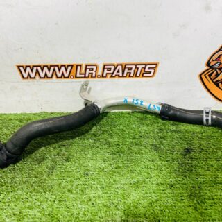 T2R22432 Heater return hose Jaguar F-Type X152 (2014-) Used cost  € in stock 1 pcs.