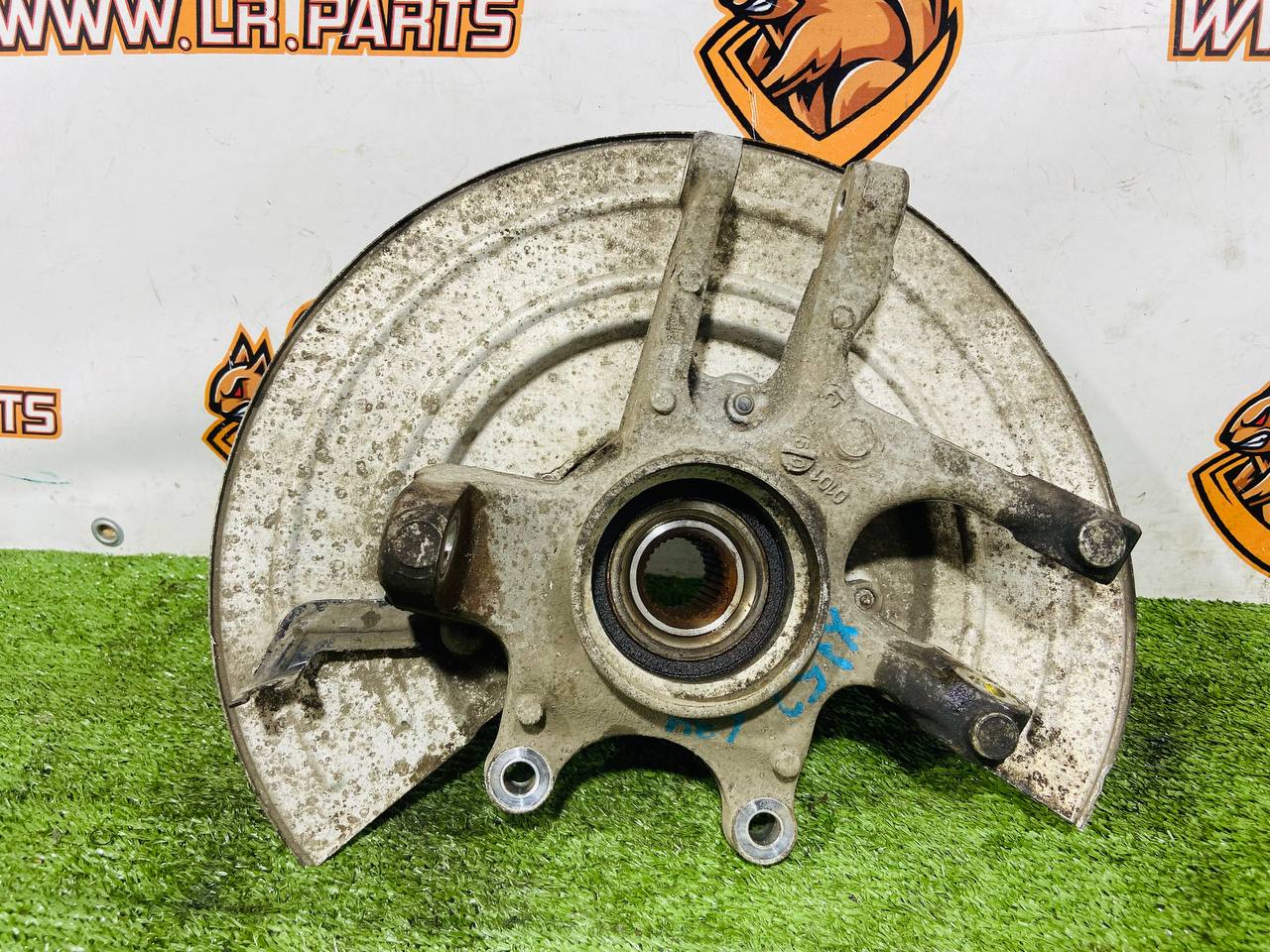 T2R45326 Right Rear Knuckle (hub carrier) Jaguar F-Type X152 (2014-) Used cost € in stock 1 pcs.