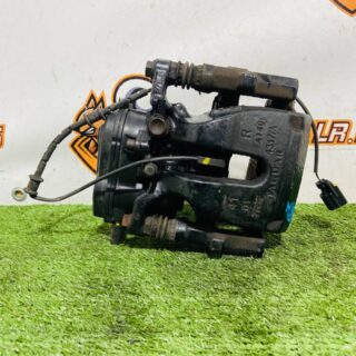 T2R57975 Right Rear Support Jaguar F-Type X152 (2014-) Used cost  € in stock 1 pcs.