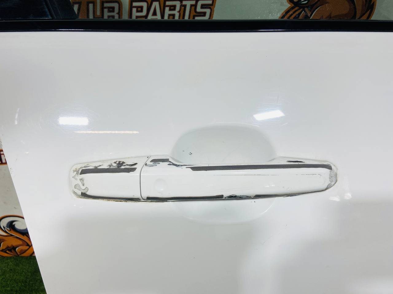 T4A1368KIT Front right door kit for Jaguar F-Pace X761 (2017-) Used - Image 15