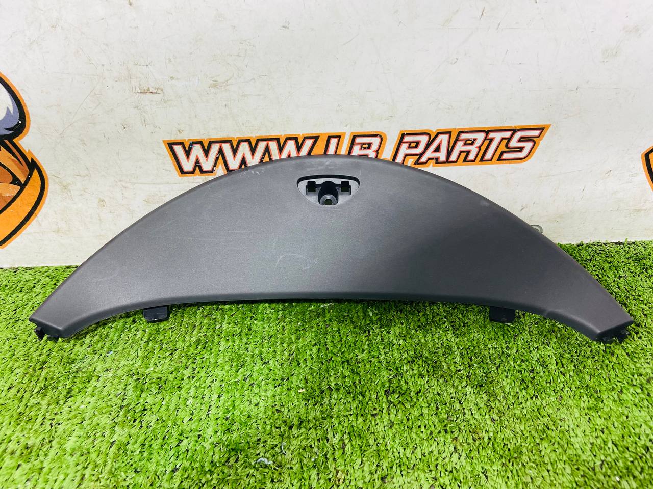 T4A4394 Dashboard cover Jaguar F-Pace X761 (2017-) Used cost € in stock 1 pcs.
