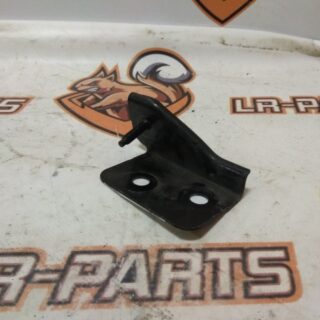 T4N3268 Right bracket, used JAGUAR XF radiator crossbar cost 10 € in stock 1 pcs.