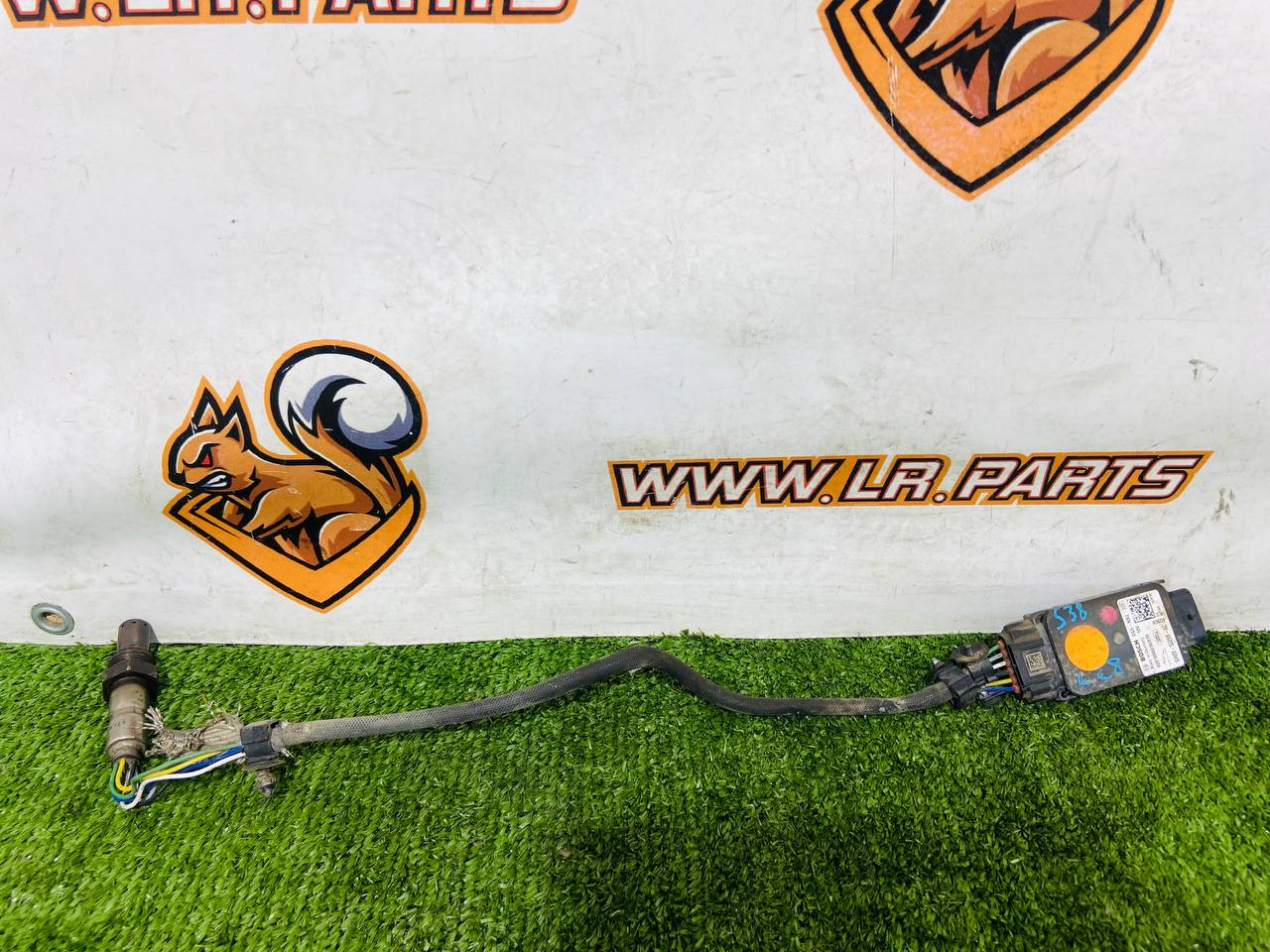 LR071822 NOX temperature sensor Land Rover Discovery Sport L550 (2015-) used cost 200 € in stock 1 pcs.