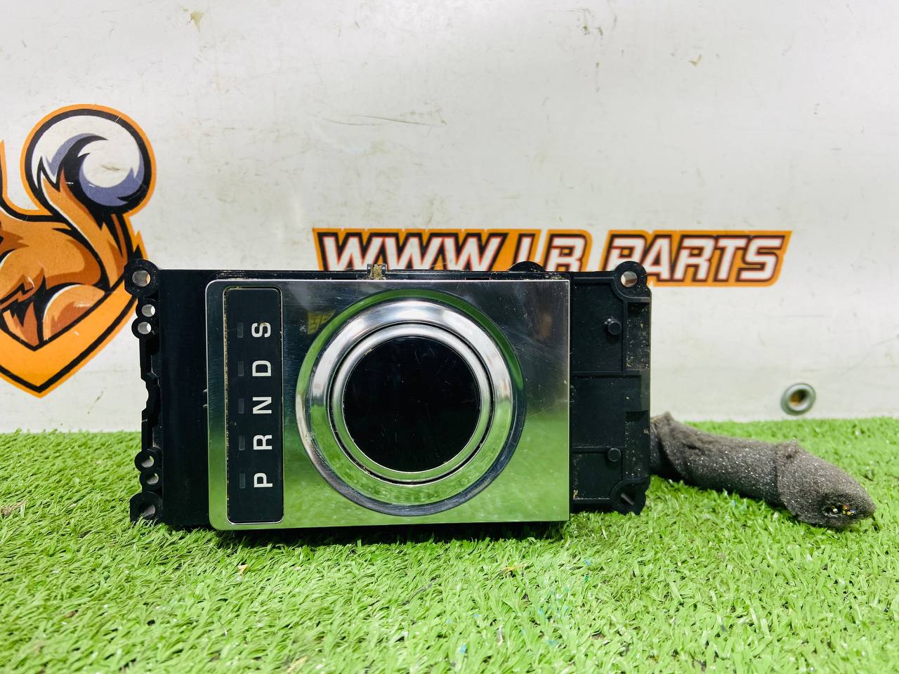 LR085667 ATP switch coulisse washer for Land Rover Discovery 5 L462 (2017-) second hand - Image 34