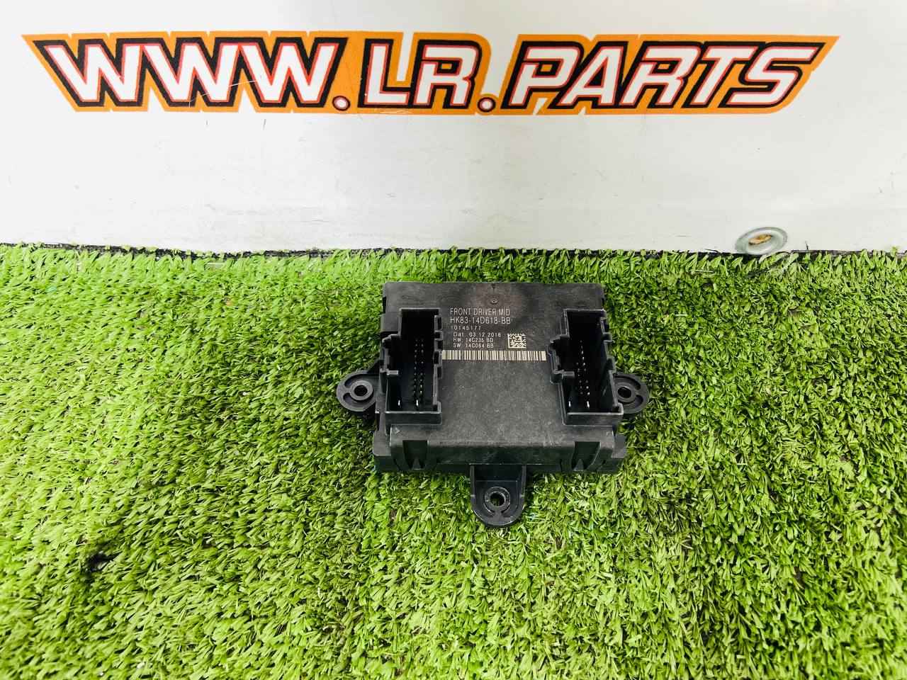 LR095501 Driver's door comfort module Land Rover Discovery Sport L550 (2015-) USED cost € in stock 2 pcs.