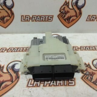 LR104411 Module-Engine control LAND ROVER DISCOVERY SPORT L550 2015- Used cost 170 € in stock 1 pcs.